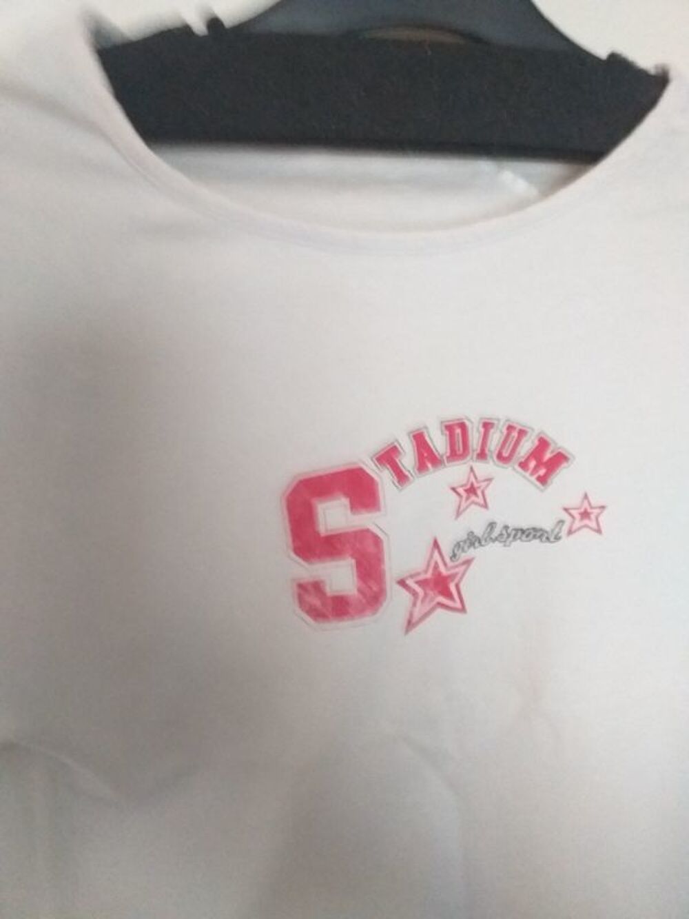 TEE SHIRT FEMME TAILLE 42/44 Vêtements