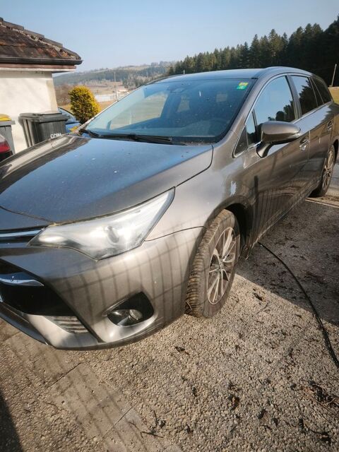Toyota avensis Touring Sports 143 D-4D Executive Busine