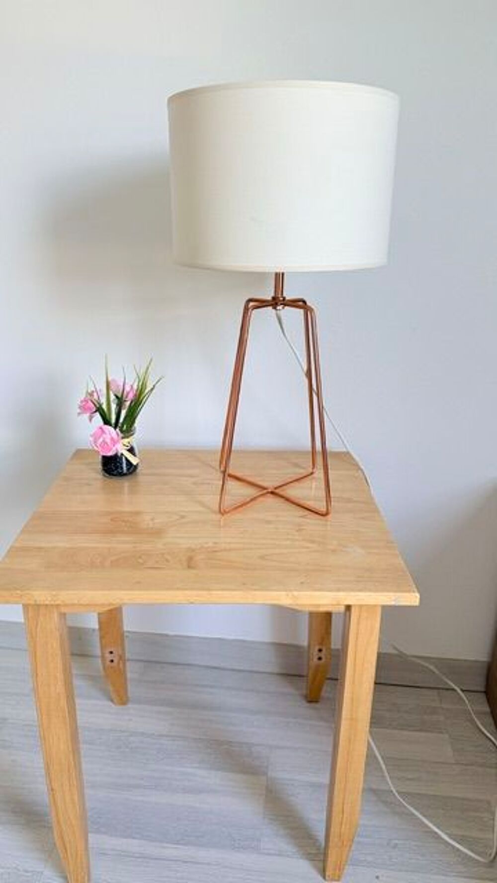 Lampe tr&egrave;s bon &eacute;tat a venir chercher Décoration