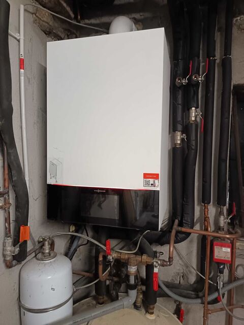 Chaudire gaz   condensation Viessmann Vitodens B2HF 25 -200W / 25 kW 1500 Voreppe (38)