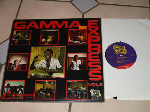 VIEUX VINYLE 1982 VOLUME II  GAMMA EXPRESS  8 Villepinte (93)