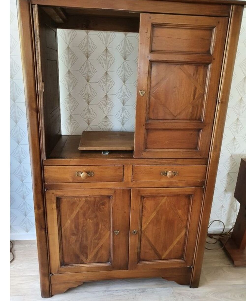 ARMOIRE MEUBLE TELEVISION MERISIER Meubles