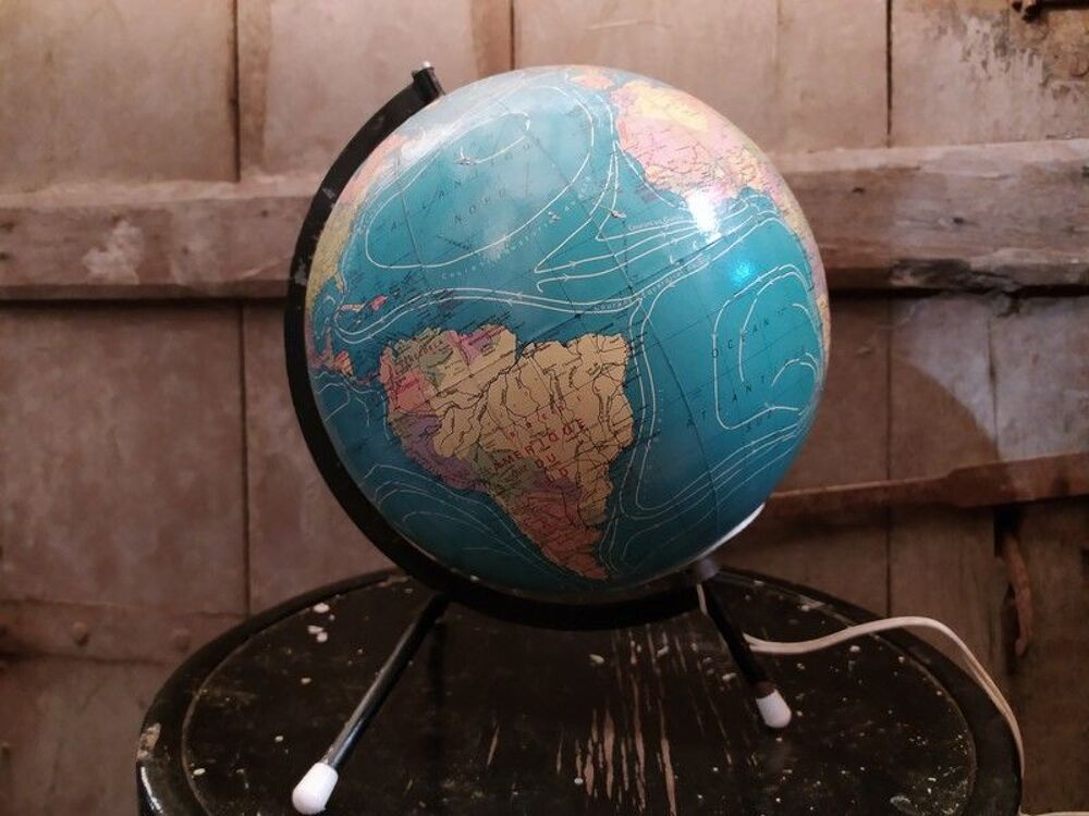 Lampe Mappemonde Globe Terrestre Taride Vintage 
Décoration