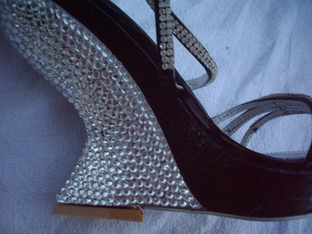 Sandales Noir Argent&eacute; pt 38 talons &agrave; forme originales-neuves Chaussures