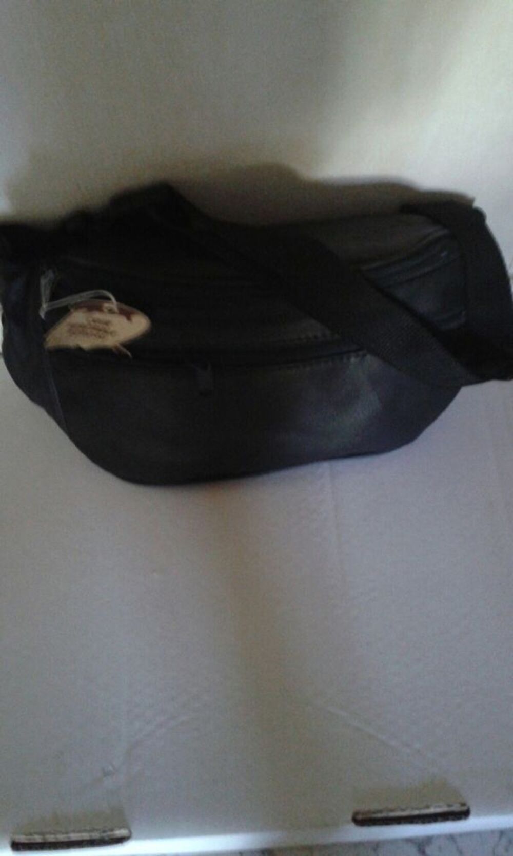 BANANE EN CUIR NOIR BEAU MODELE TOUT CUIR AGNEAU Accessoires