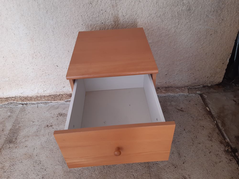 table de chevet en bois Meubles