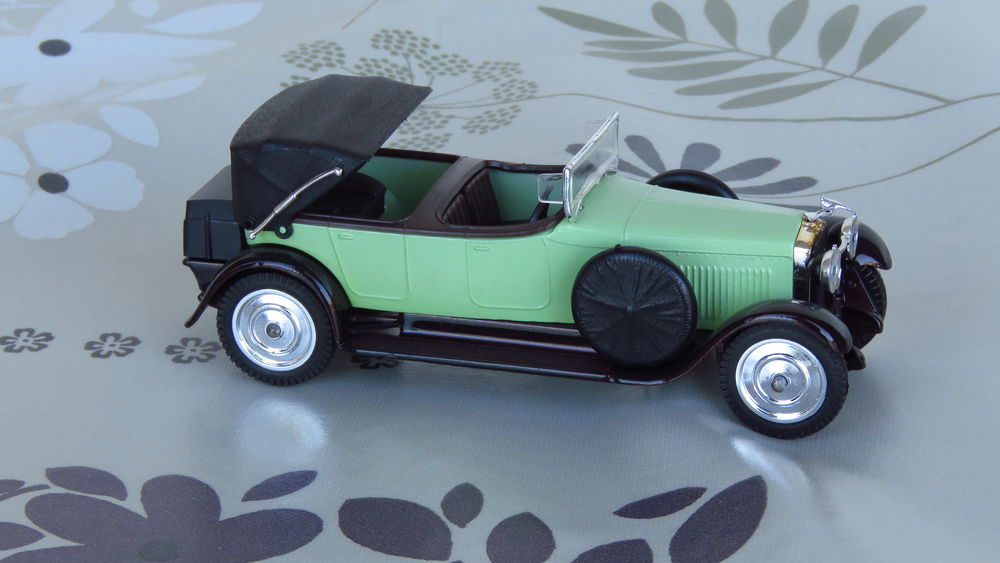 Voiture miniature Hispano Suiza 