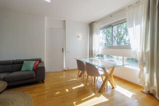  Appartement à louer 4 pièces 87 m²