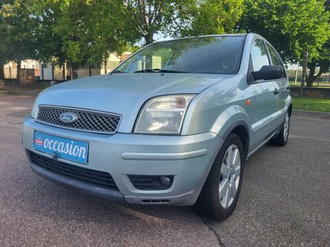 Annonce voiture Ford Fusion 2490 €