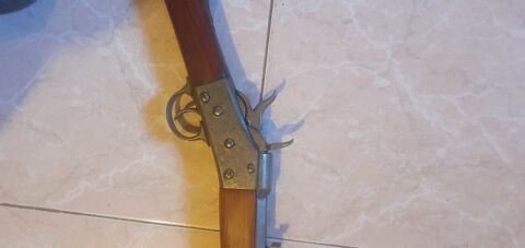 tr�s belle r�plique inoffensive d'un mousqueton Reyrieux (01)