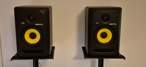 Enceintes de monitoring studio + Pieds d'enceintes r�glables Romainville (93)