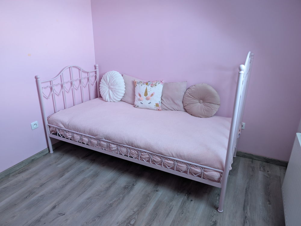 Lit enfant + matelas Mobilier enfants