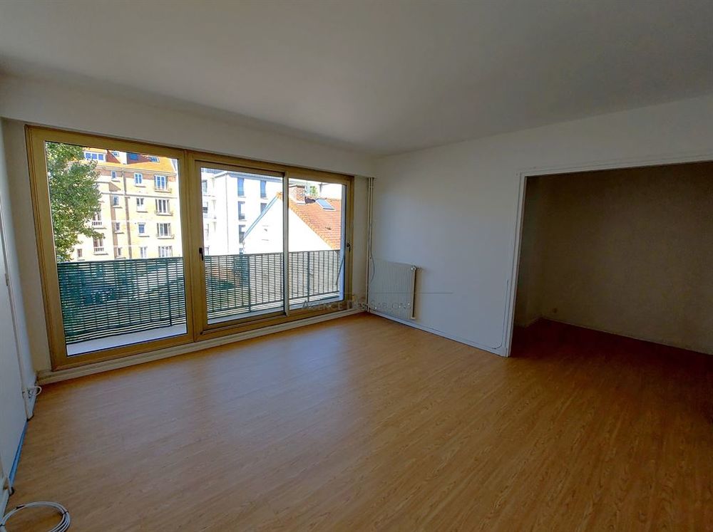 location Appartement - 1 pièce(s) - 33 m² Le Vésinet (78110)