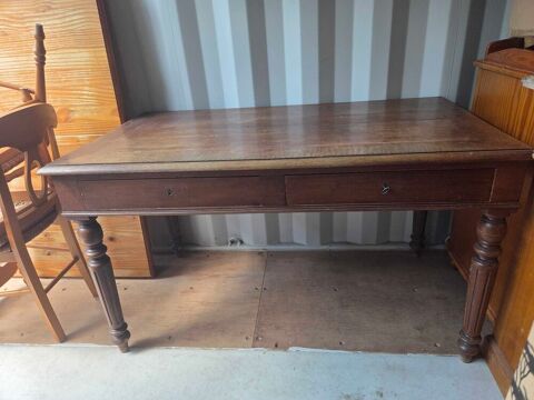 un magnifique bureau en bois 75 Graulhet (81)