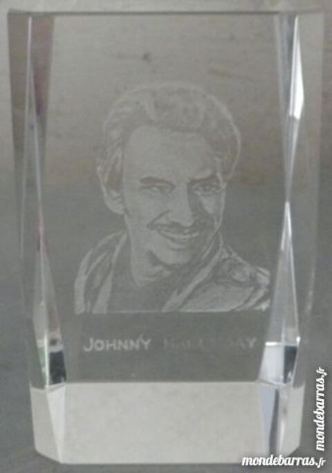 JOHNNY HALLYDAY GRAVE DANS BLOC DE RESINE 10 Attainville (95)