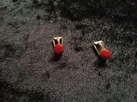 BOUCLES OREILLES PINCE ROND ROUGE 6mm Envoi Possible 2 Trégunc (29)
