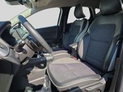 Captur TCe 140 EDC - 21 Business 2022 occasion 38140 Rives