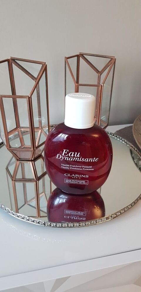 Clarins Eau dynamisante 500ml Neuf 85 Paris 1 (75)