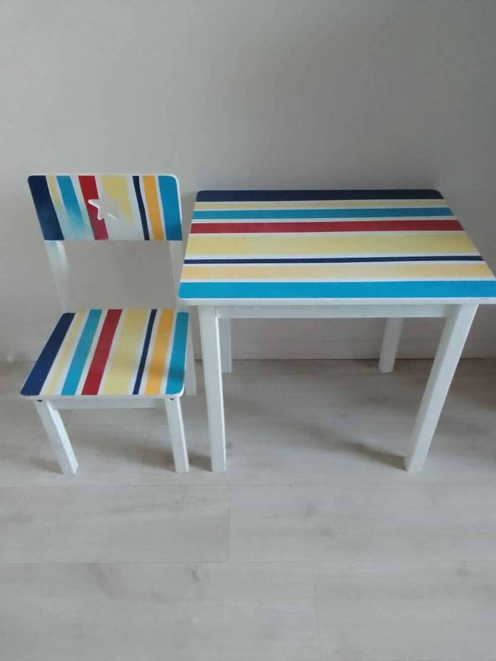 Table et chaise enfant Mobilier enfants