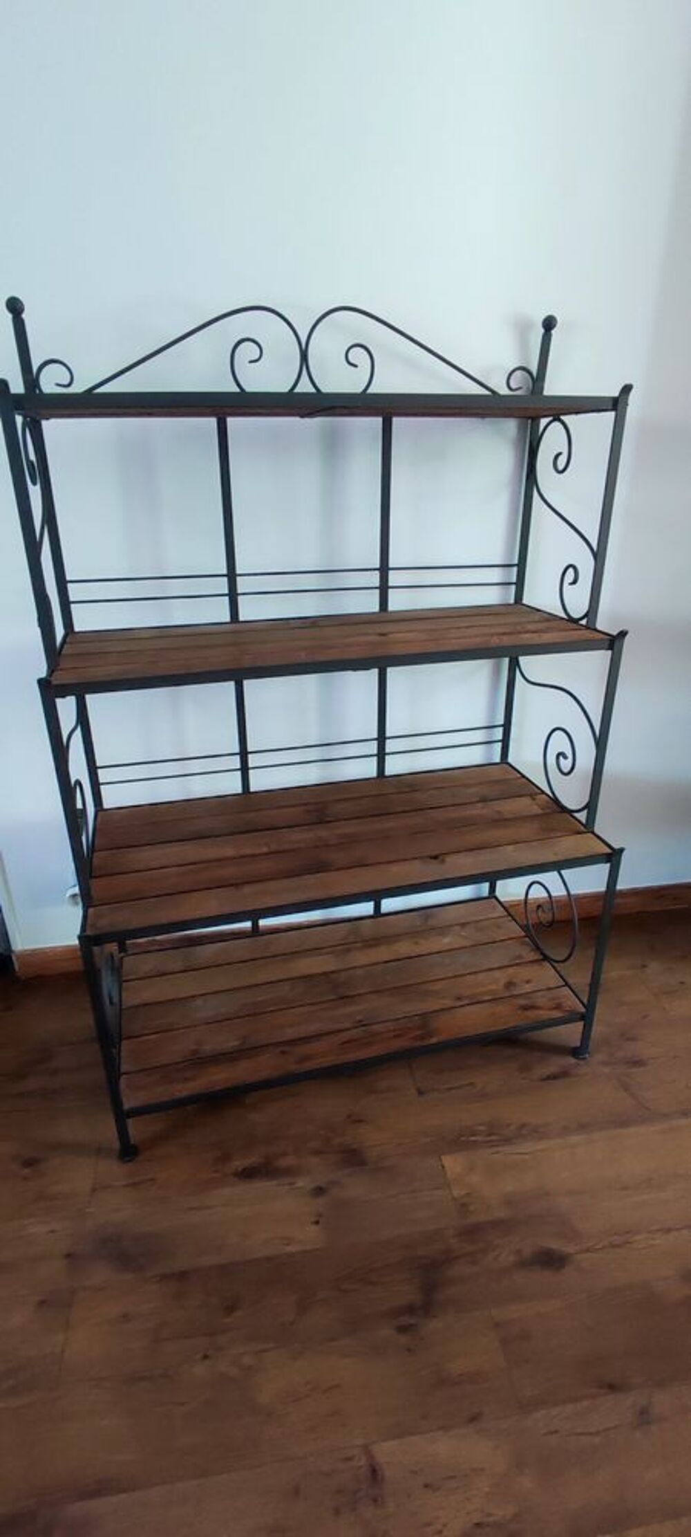 ETAGERE FER FORGE ET BOIS Meubles