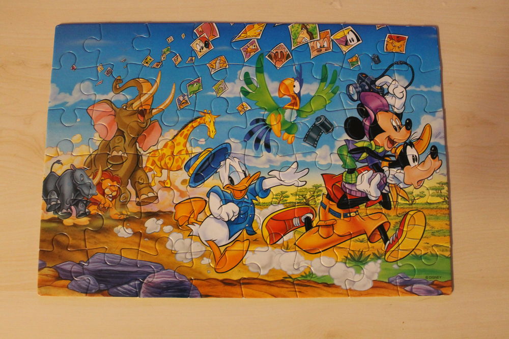 Lot de 3 puzzles x 48 pi&egrave;ces Cl&eacute;mentoni? Disney ? Mickey et Jeux / jouets