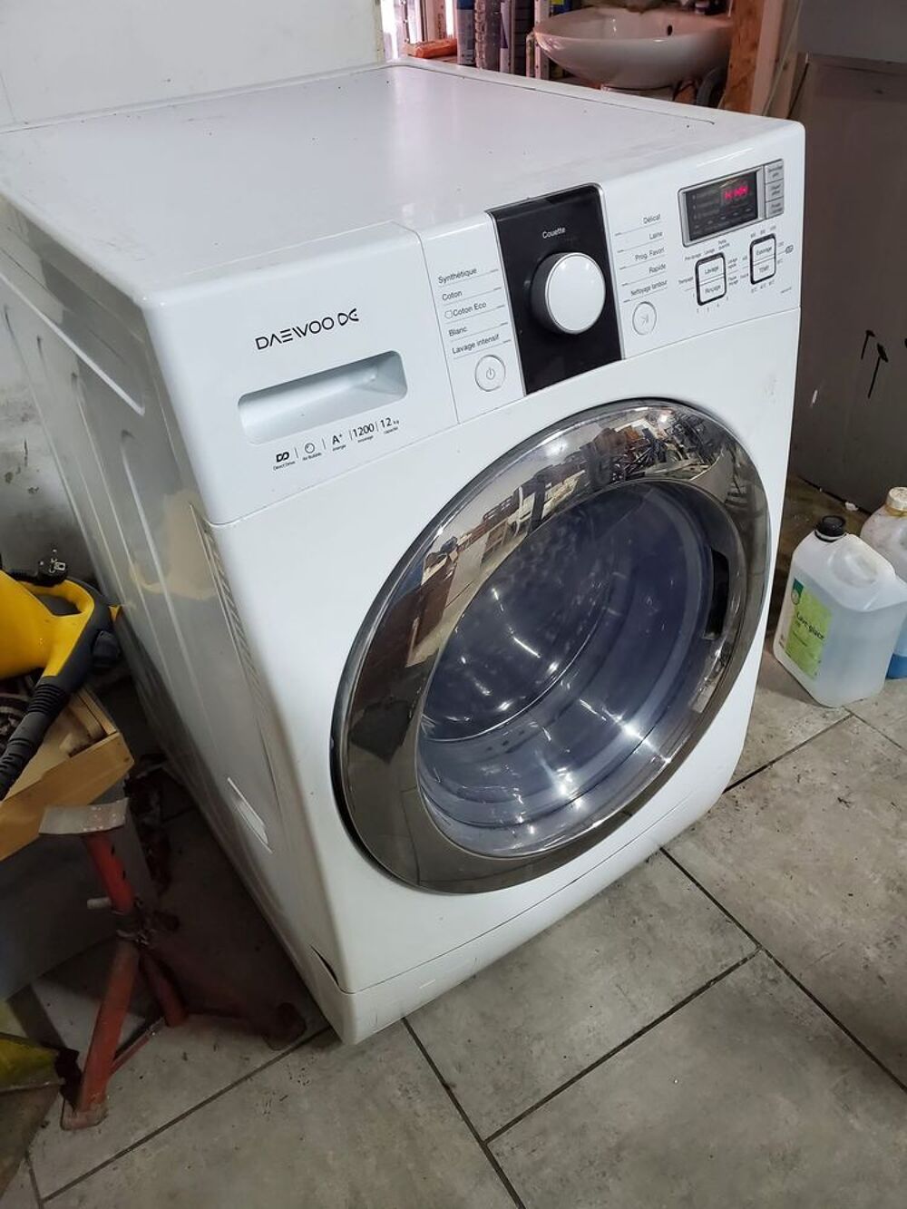 Machine &agrave; laver Daewoo 12kgs Electroménager