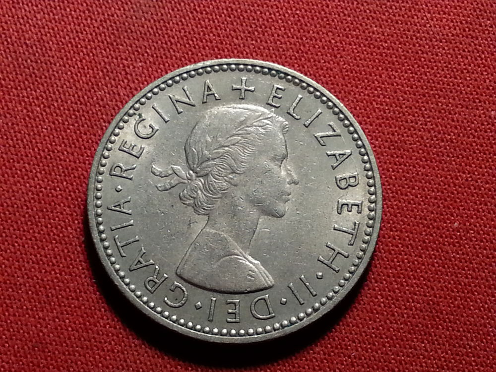 Monnaie ROYAUME -UNI - N&deg; 1605
