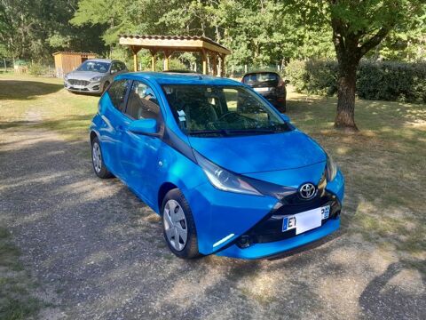 Toyota aygo 1.0 VVT-i x-play