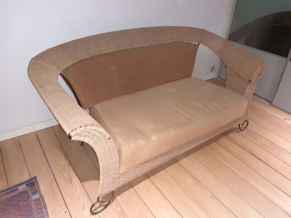FAUTEUILS ET BANQUETTE Meubles