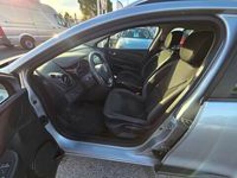 Clio IV Estate TCE 90ch expression 2018 occasion 83220 Le Pradet
