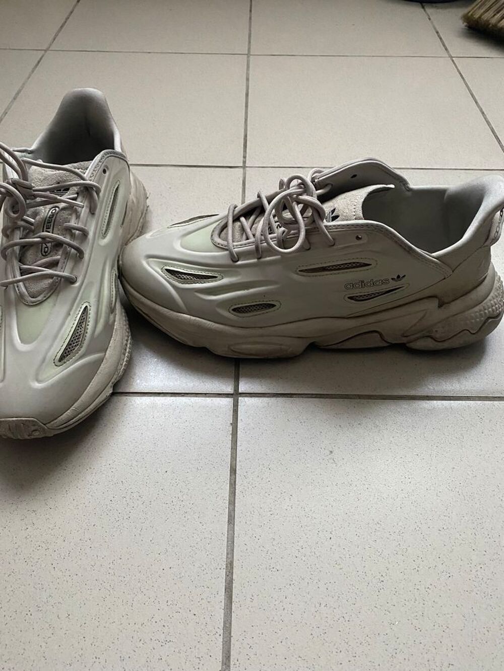 Basket Adidas Homme taille 42 Chaussures