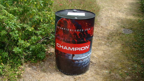 Fût / bidon métallique Champion  205 litres
Gargenville (78)