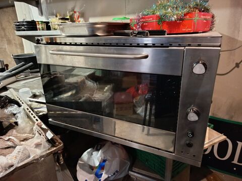 Four  convection METRO, 4 Niveaux, fonction bue 24000 Prigueux