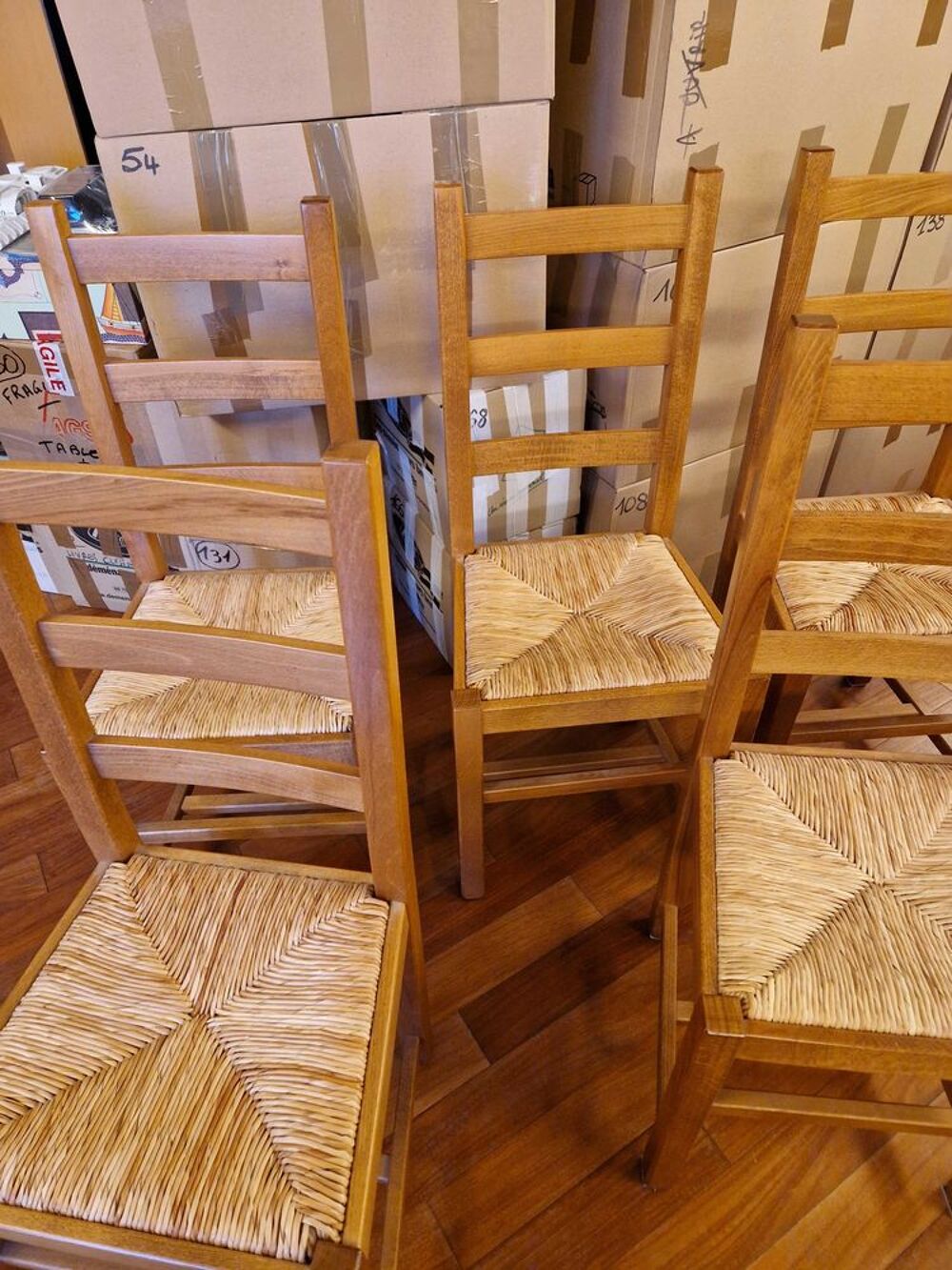 Lot de 6 chaises Salle &agrave; Manger. sur ORVAULT. Meubles