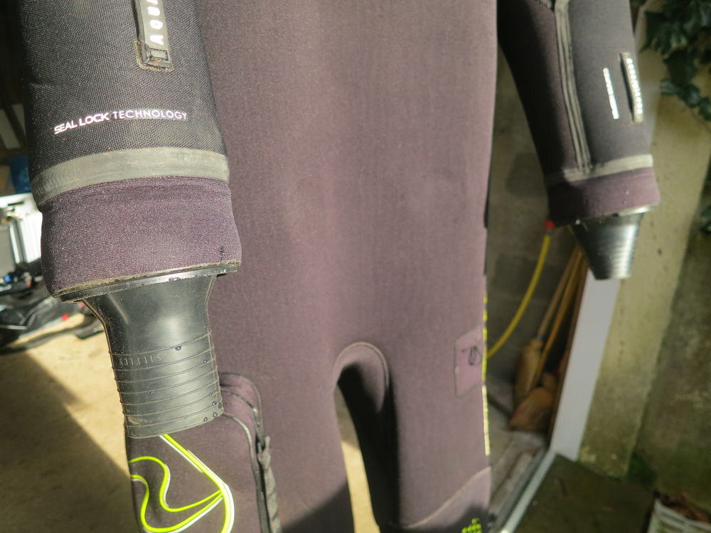COMBINAISON DE PLONGEE ETANCHE BLIZZARD PRO AQUALUNG 4MM Sports