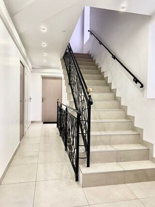  Appartement à louer 2 pièces 45 m²