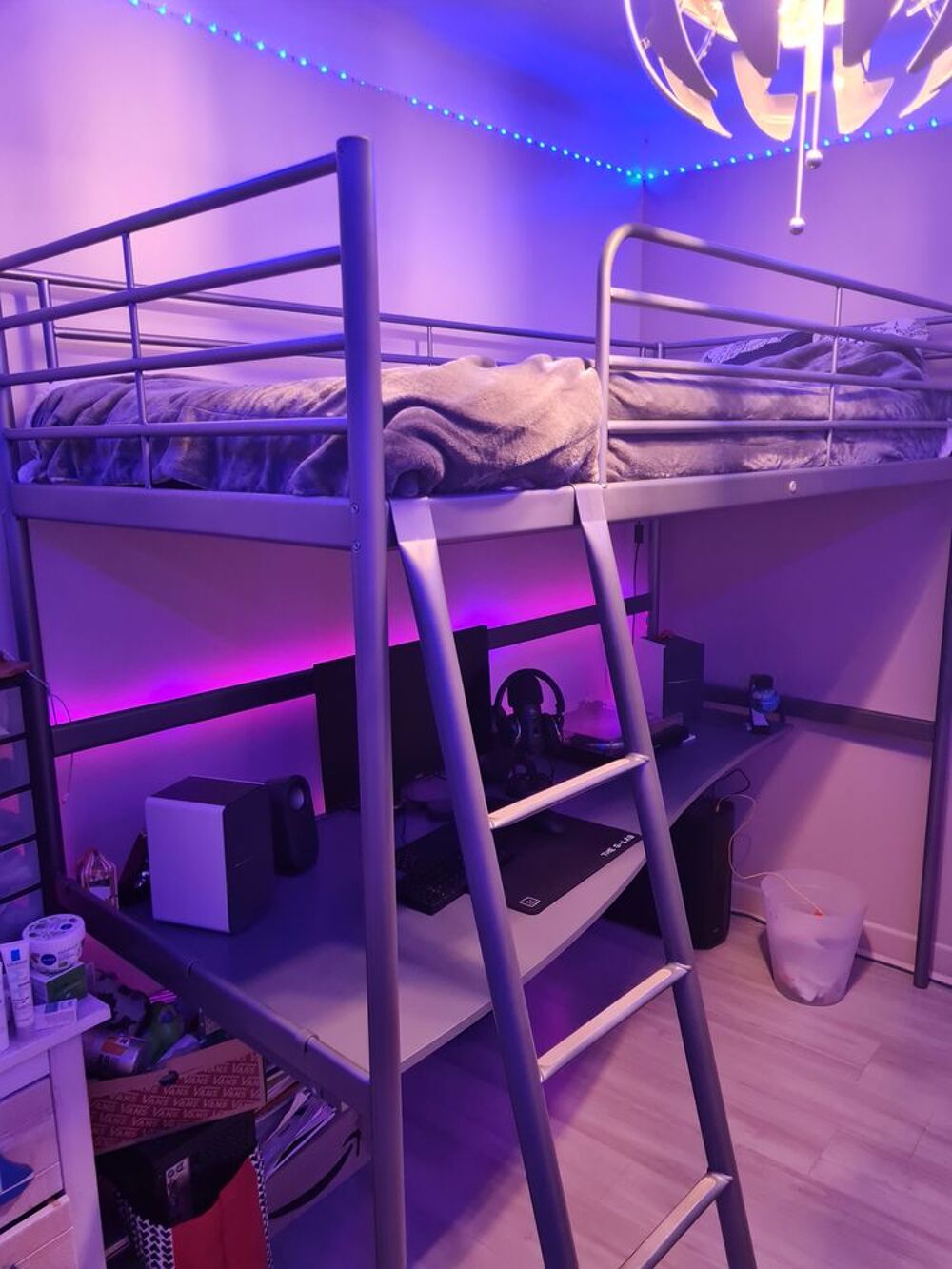 Lit m&eacute;tallique superpos&eacute; Mobilier enfants