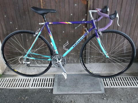 Vélo de route PEUGEOT 140 Lacrouzette (81)