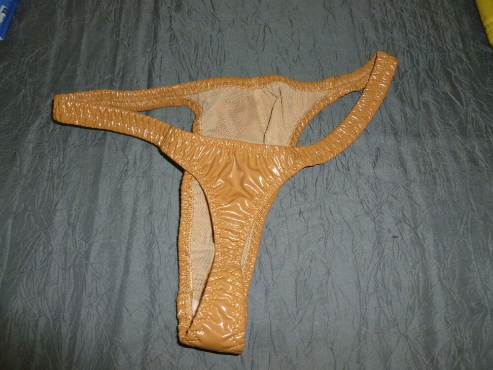 string homme taille XL vinyle neuf sans &eacute;tiquette Vêtements