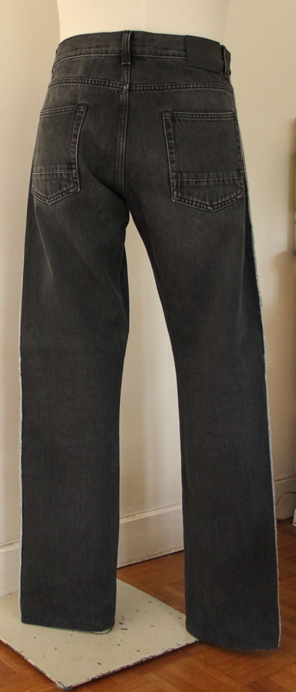 Pantalon denim ALEXANDER MC QUEEN T.52. ou T.L Vêtements