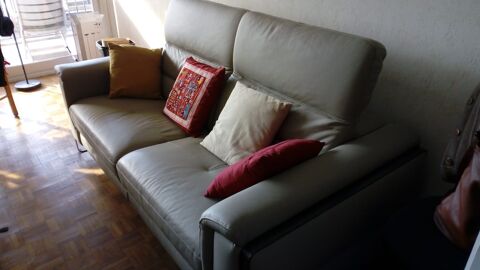 TRES CANAPE CUIR CENTER 900 Aix-en-Provence (13)