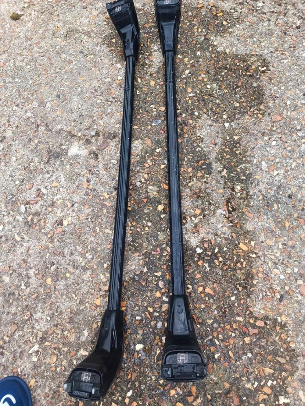 Barres de toit ancien mod&egrave;le POUR fixation sur goutti&egrave;re de Bricolage