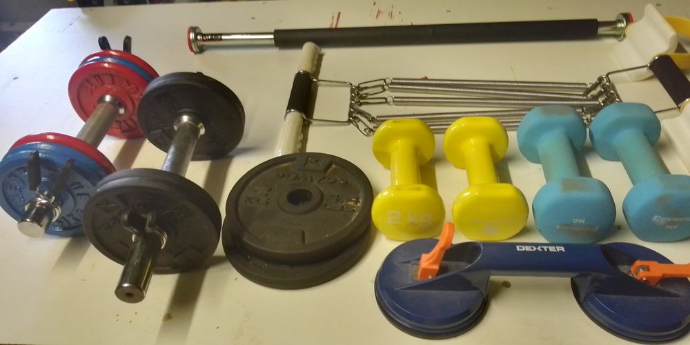 Lot alt&egrave;res et exerciseurs Sports