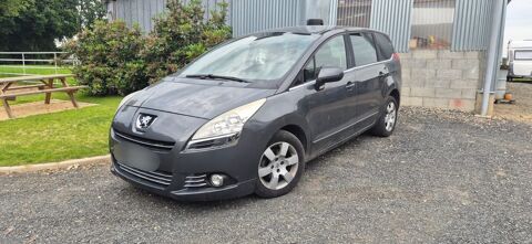 Peugeot 5008 1.6 e-HDi 112ch FAP BMP6 BLUE LION Activ