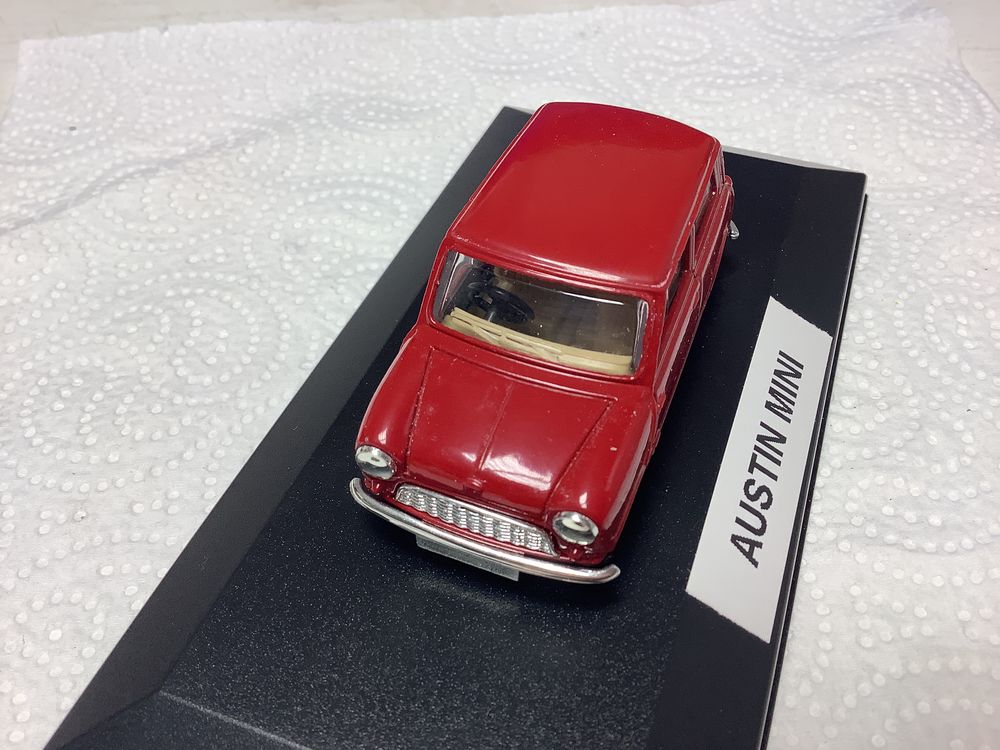 AUSTIN MINI VANGUARD 1/43 voiture miniature 