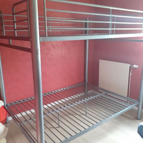 lit  tage 70 Vesoul (70)