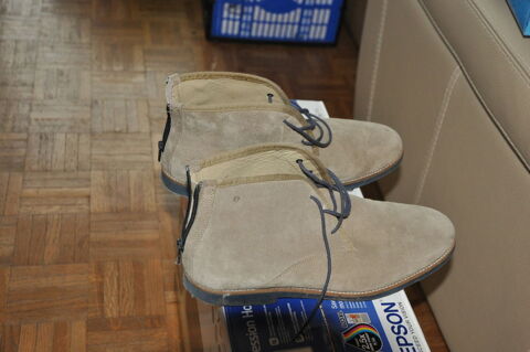paire de chaussures Dillinger 20 Clamart (92)