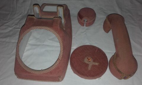 Coque pour t�l�phone ancien dessus velours 12 Cahors (46)