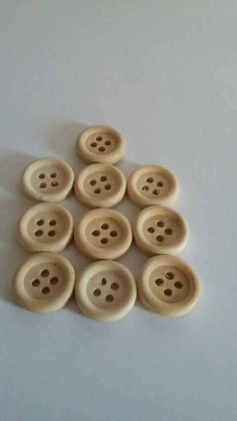 10 boutons en bois naturel 15 mm                             4 Saumur (49)