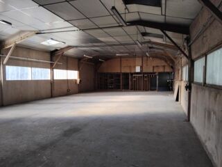  Plateau à vendre 1 pièce 400 m²